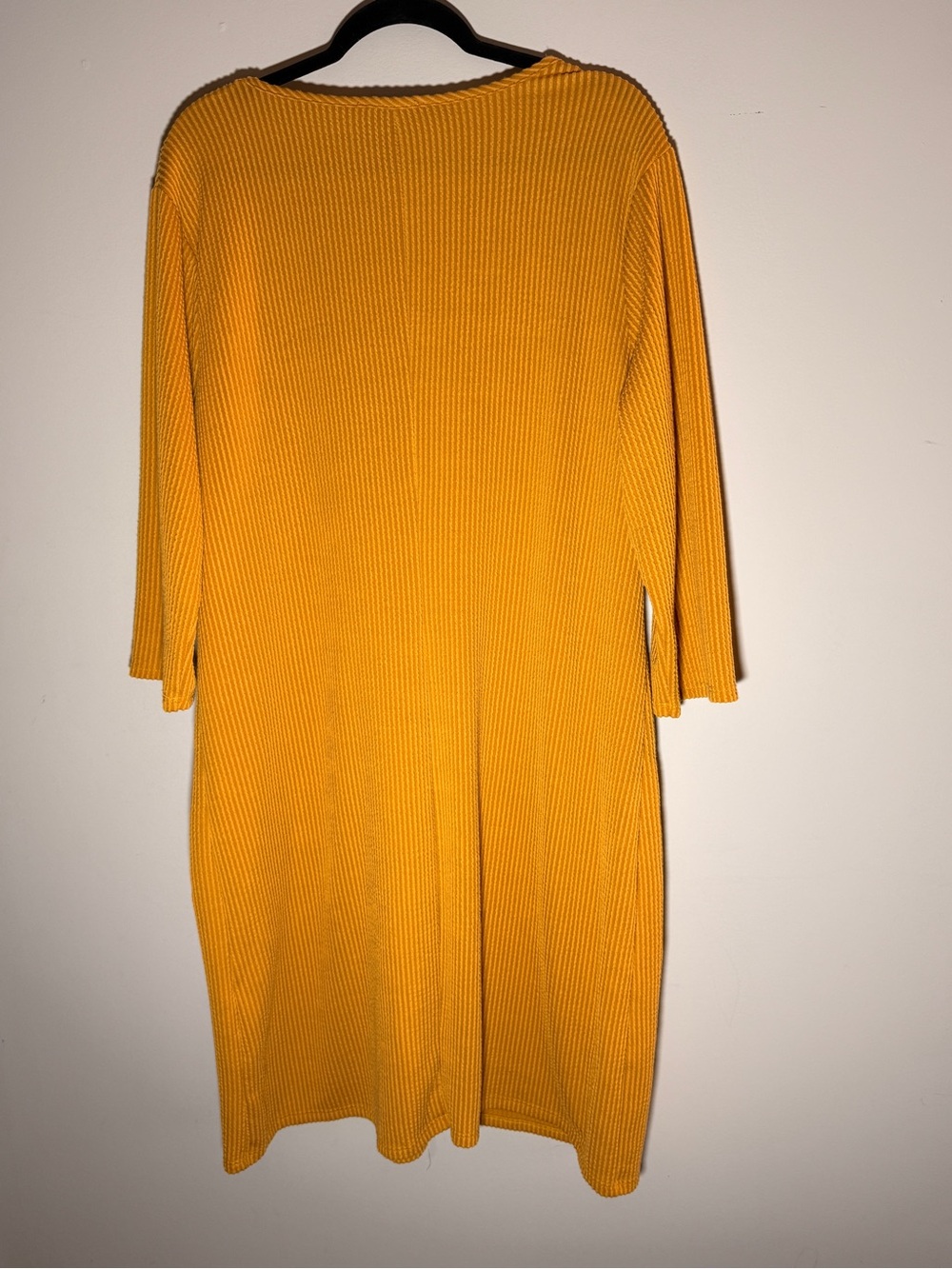 Scoop Neck Mustard Ribbed Midi Dress with Pockets - Picture 3 of 5